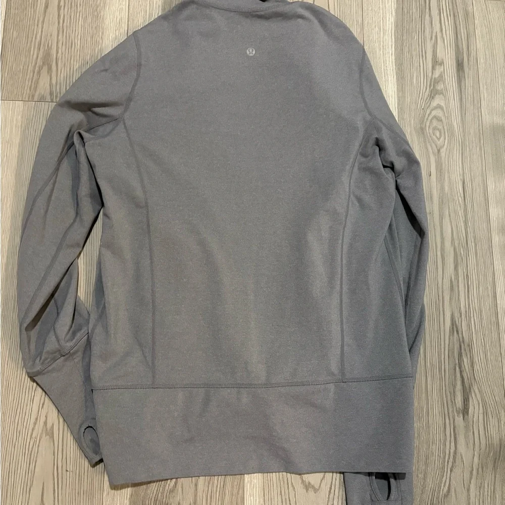 Women’s Lululemon Logo Jacket in Gray Size 12 - Picture 6 of 7